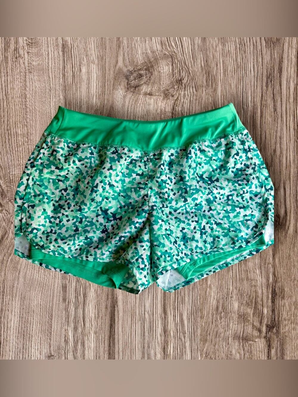 Danskin green semi fitted shorts. Small
